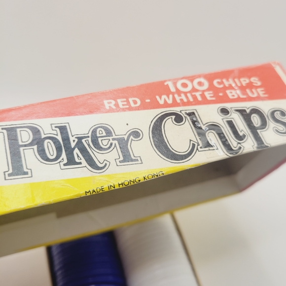 100 Vintage Plastic Poker Chips Hong Kong Retro Poker Game Chips red white blue - Picture 6 of 6